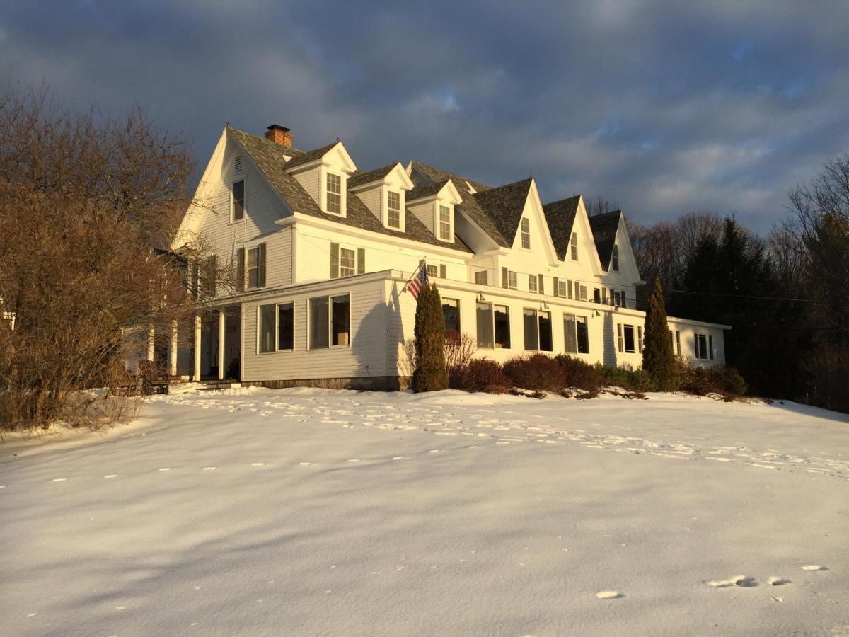 Inn At Pleasant Lake New London Eksteriør bilde